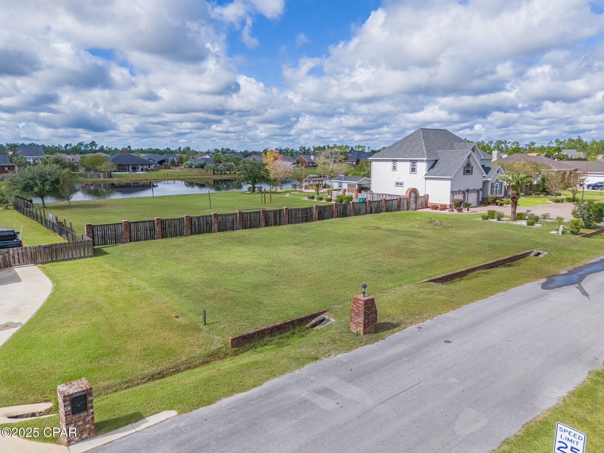 Kpltu9uo8m8lkiy_g0y135iromdvn3fql13r7ib4hdw