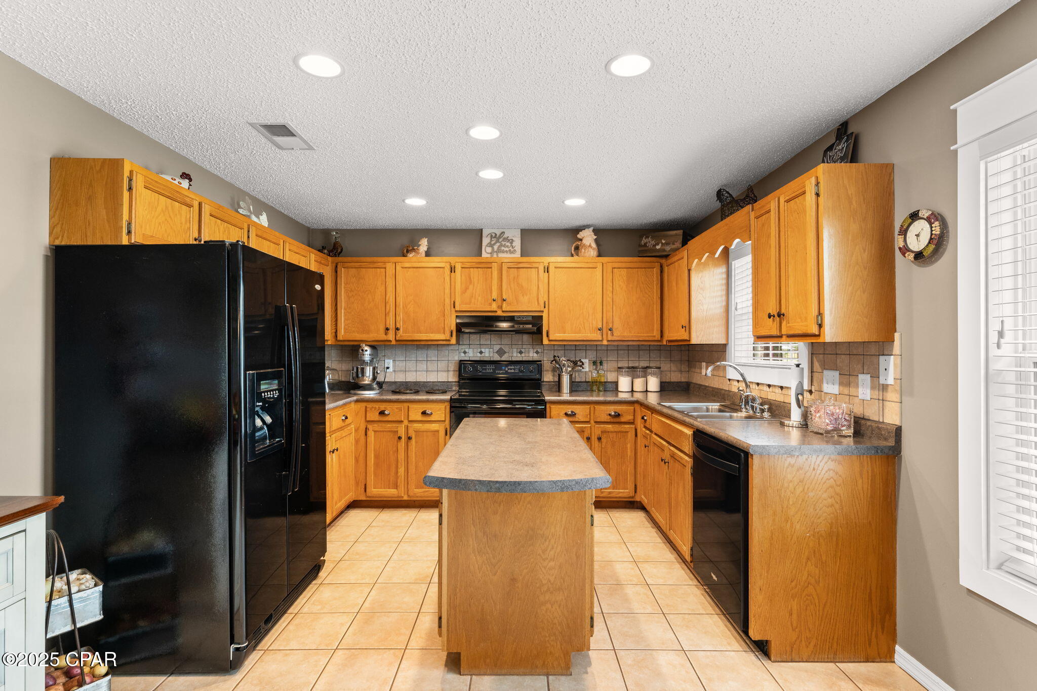 _4hs8hb7hb5vzaber7 Iqjmu1zu4_palgfg9xvbajw0