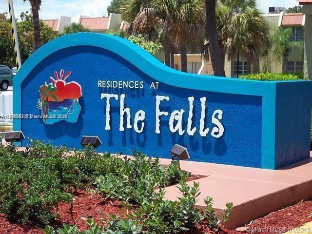 Residences @ The Falls Co