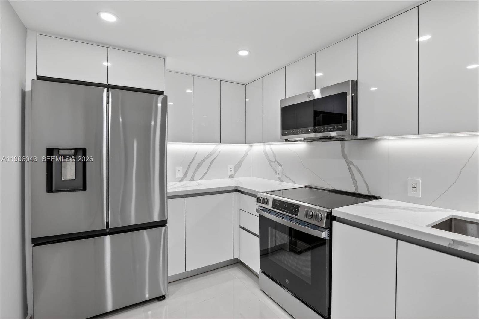 Aventura Eldorado Condo