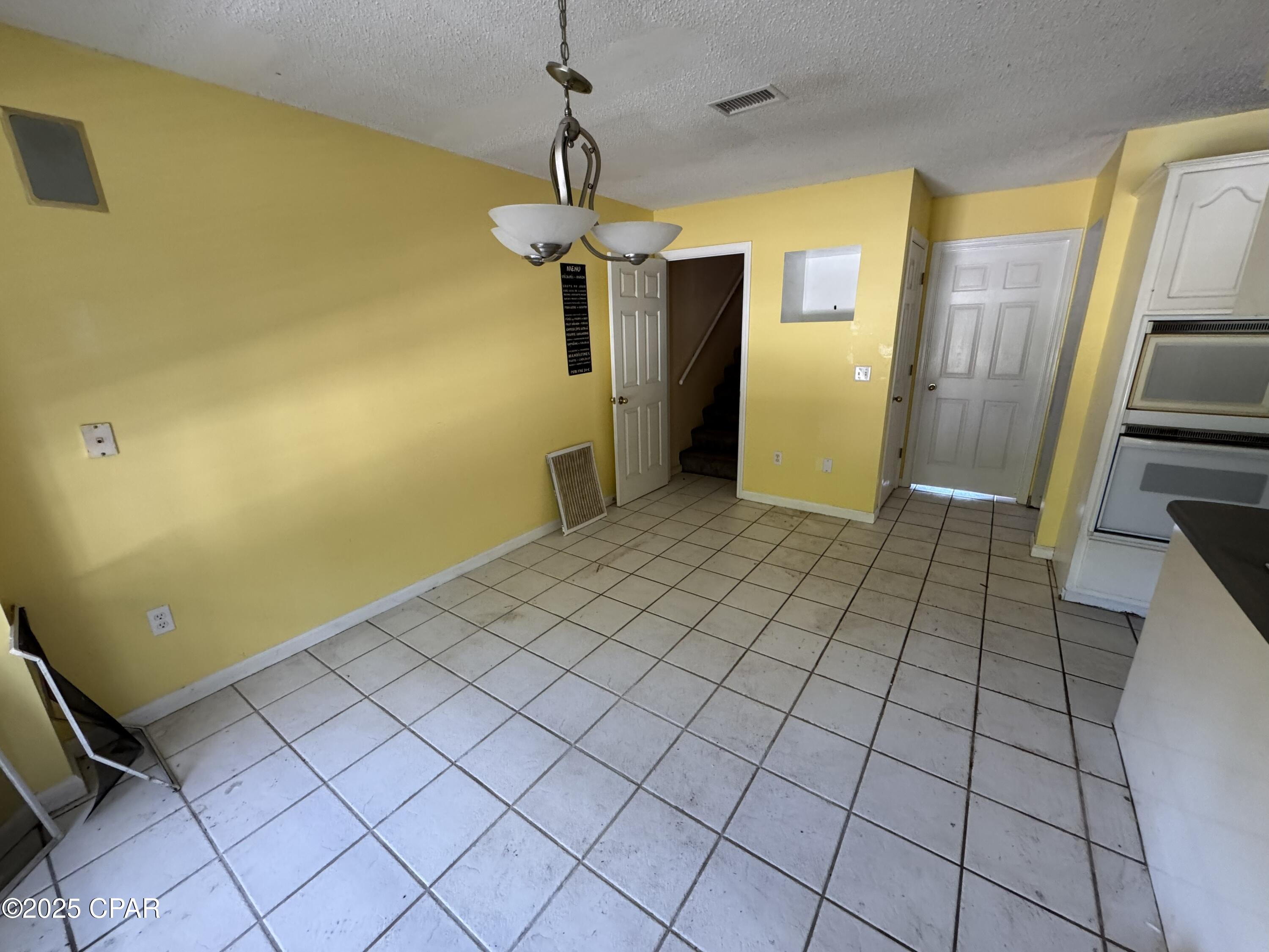 98hj1bxuc94qhsrmgohebdxadvwu7fav0ybw0ecdx9e