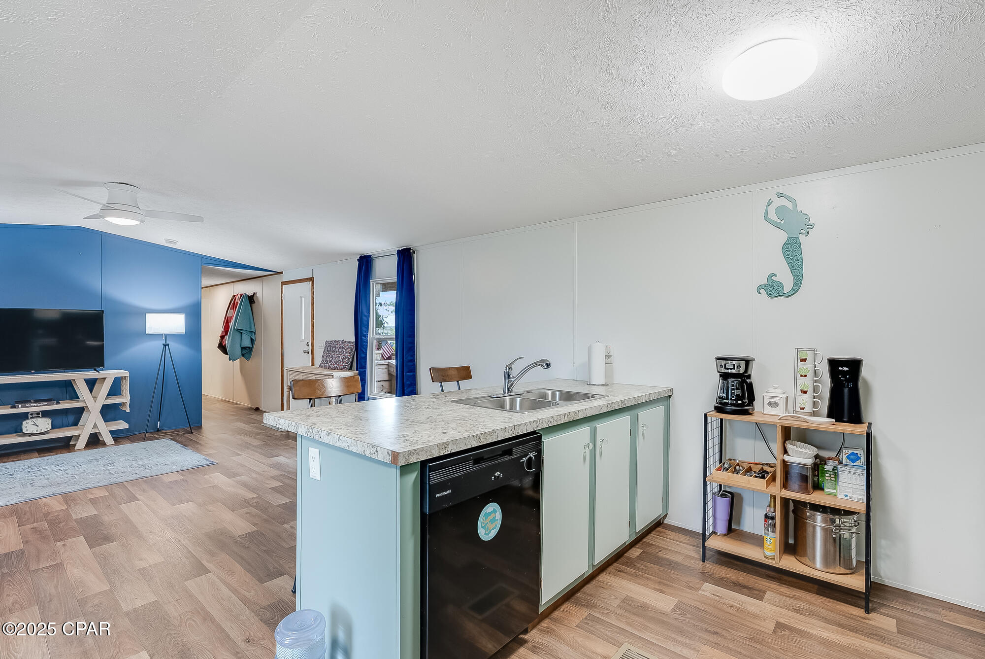 Image 10 For 6724 Sunrise Drive