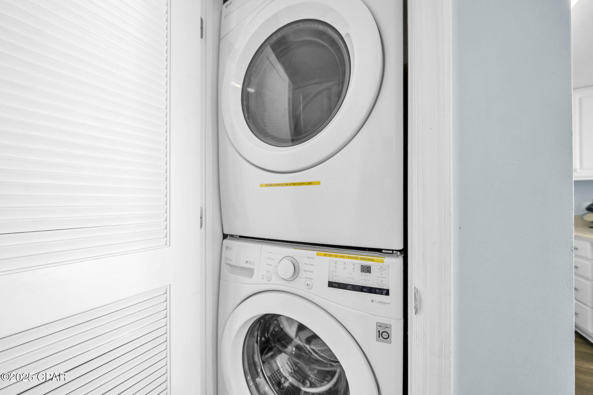 Omwioaoavsurv Q1qvvufoyywvyac2yewc Vo8ird0q