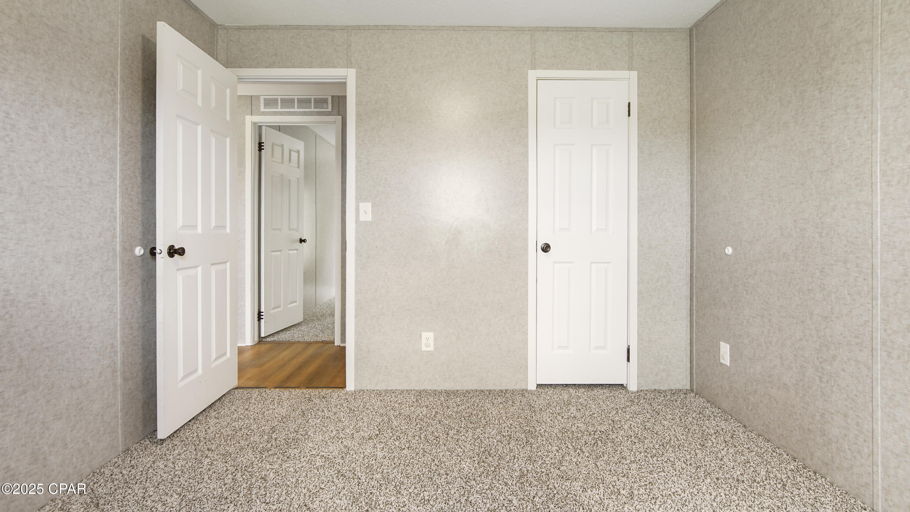 Gh6w_aqkqeozj4pt6hug95v7hav2myp4i74exwlzjty