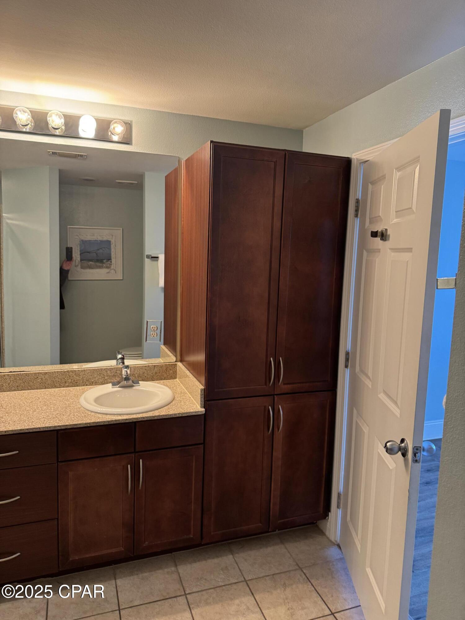 F9_dnlek0cdy 8hbe07ztlagjbanwkhx0rd0hufuvq8