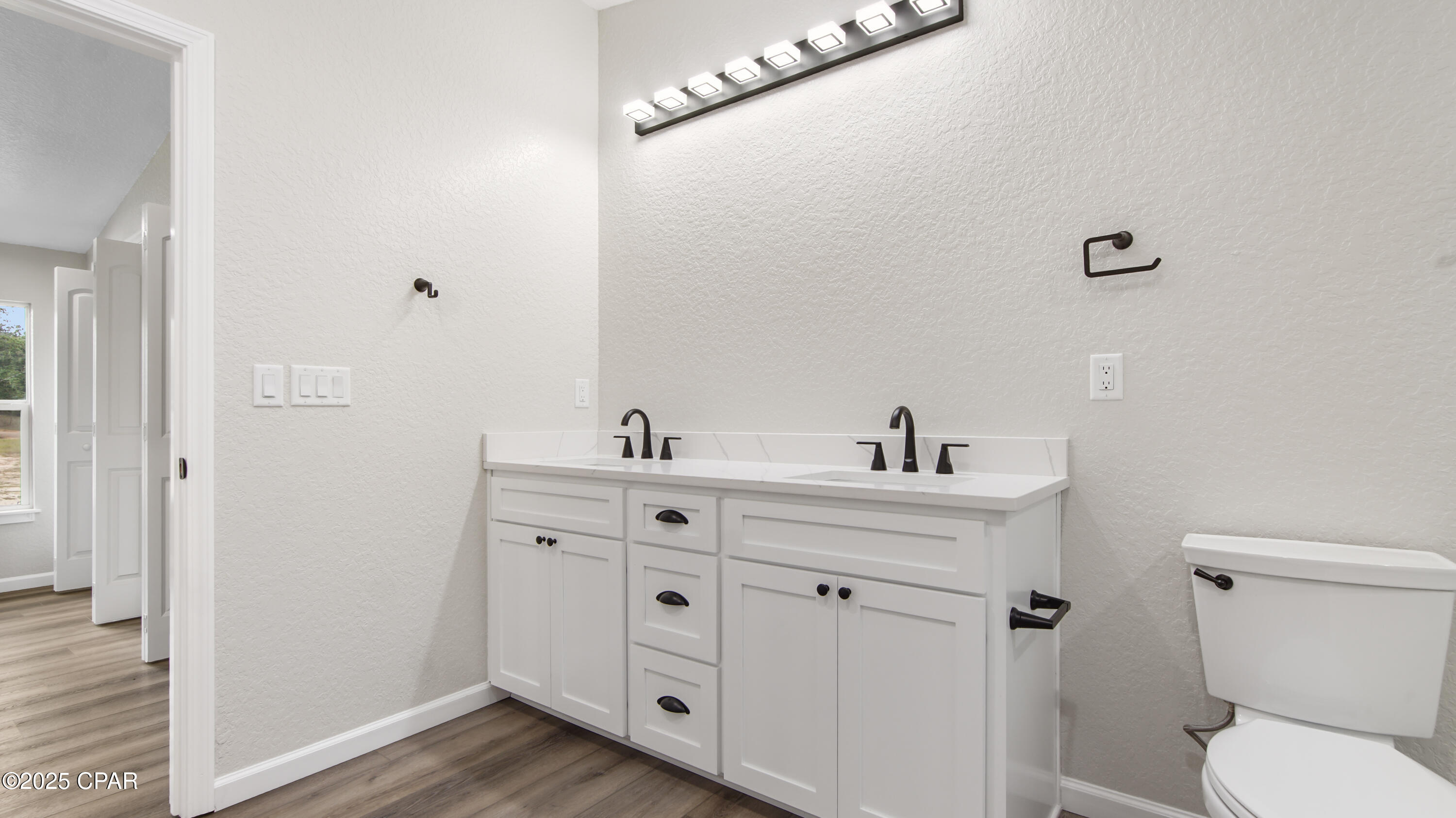 82shugl11wk4hy1q3kphzq6wvambks2fda57jw5nadc