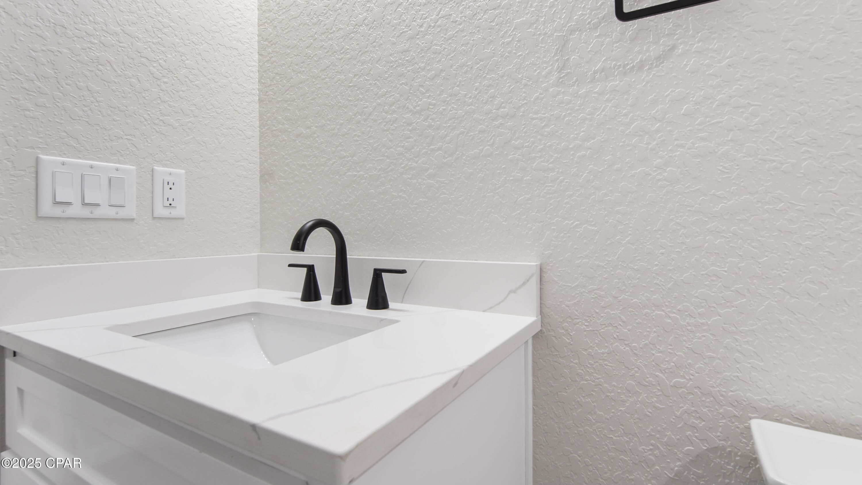 Hszxnxmdzoln1ywilh Rgrygwnoxtbrdfjs8gqzji Q