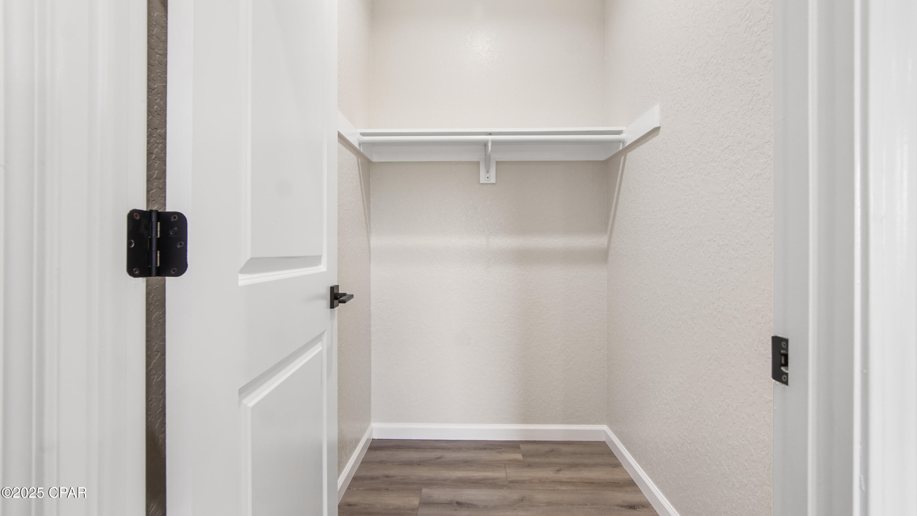 Jagkdtnxjib Kytaefunkmkipsbtxpe179frysvxxve