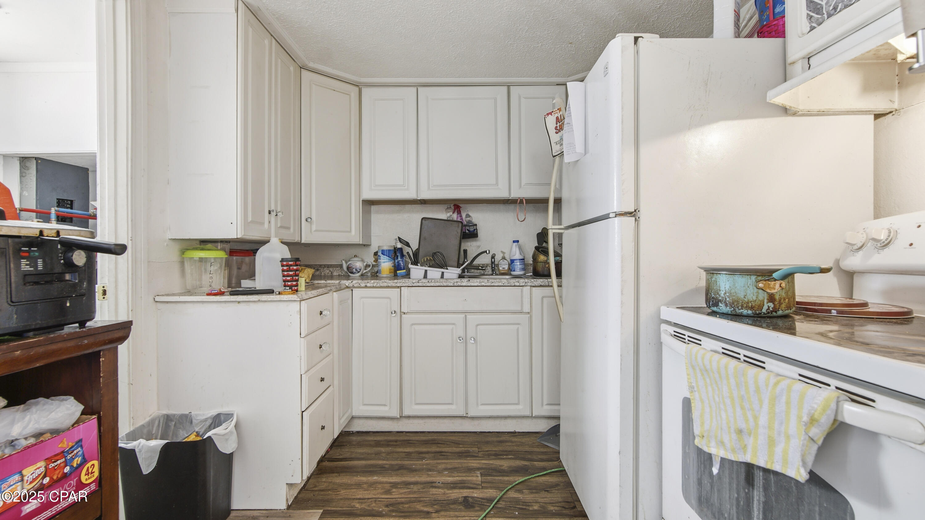 T4 Butq8w036enzopm0n6toxhhwsatd Q Eeiiqqcwi