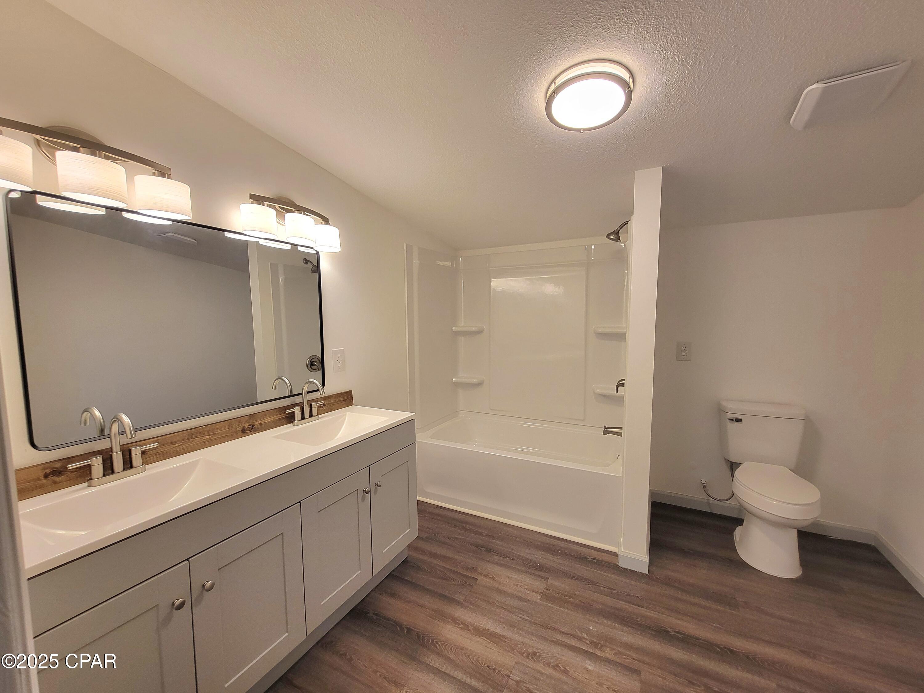 Vksknuvxt8ooah03h8_ucjqex A72qpffvau8c5corg