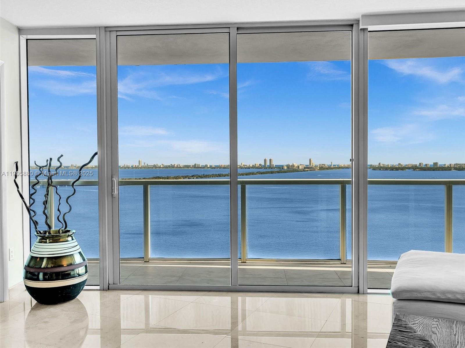 Onyx On The Bay Condo