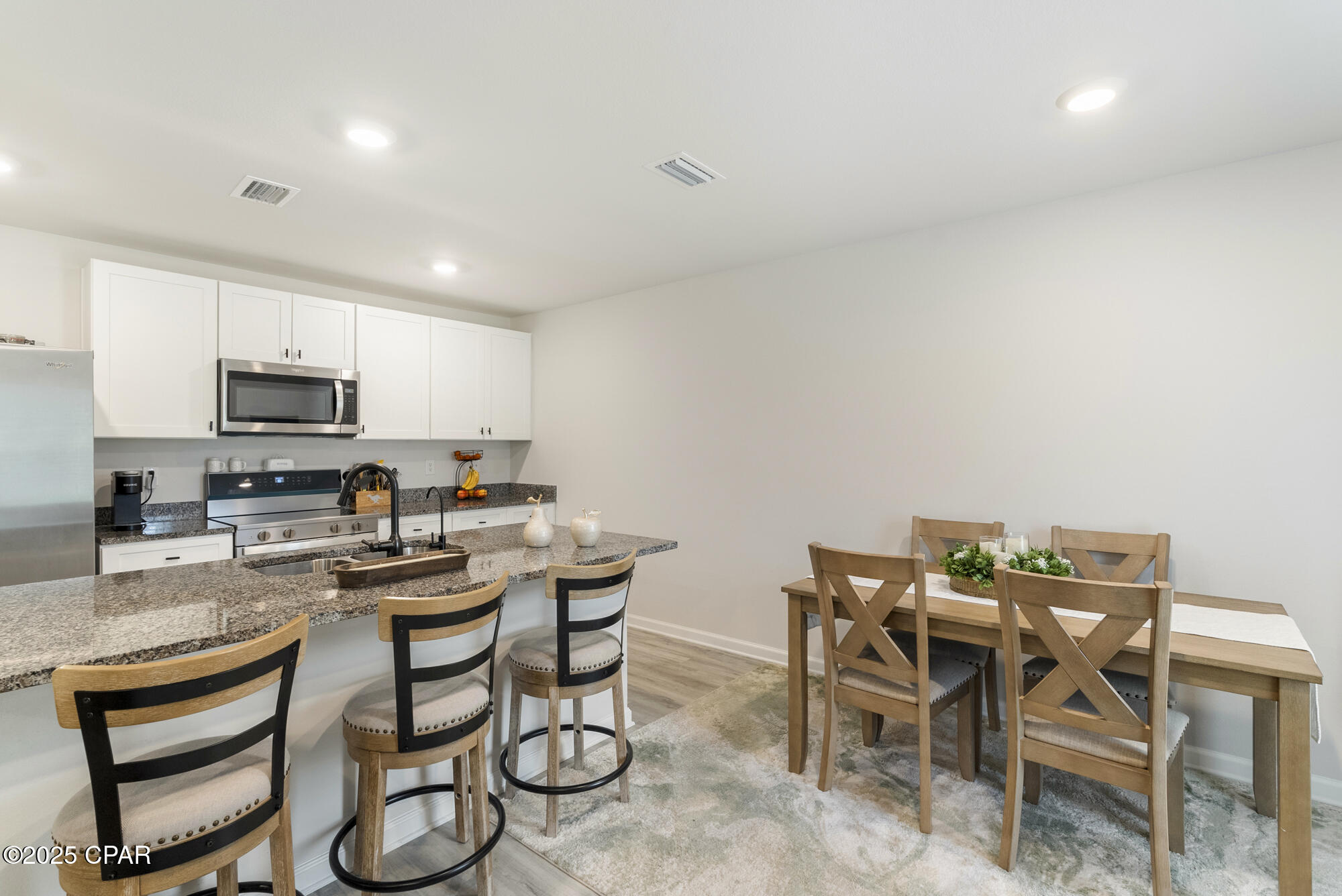 Drh0p0hxffqv_eg2v4mcelbidjjtesnbkzc2khqqsmo