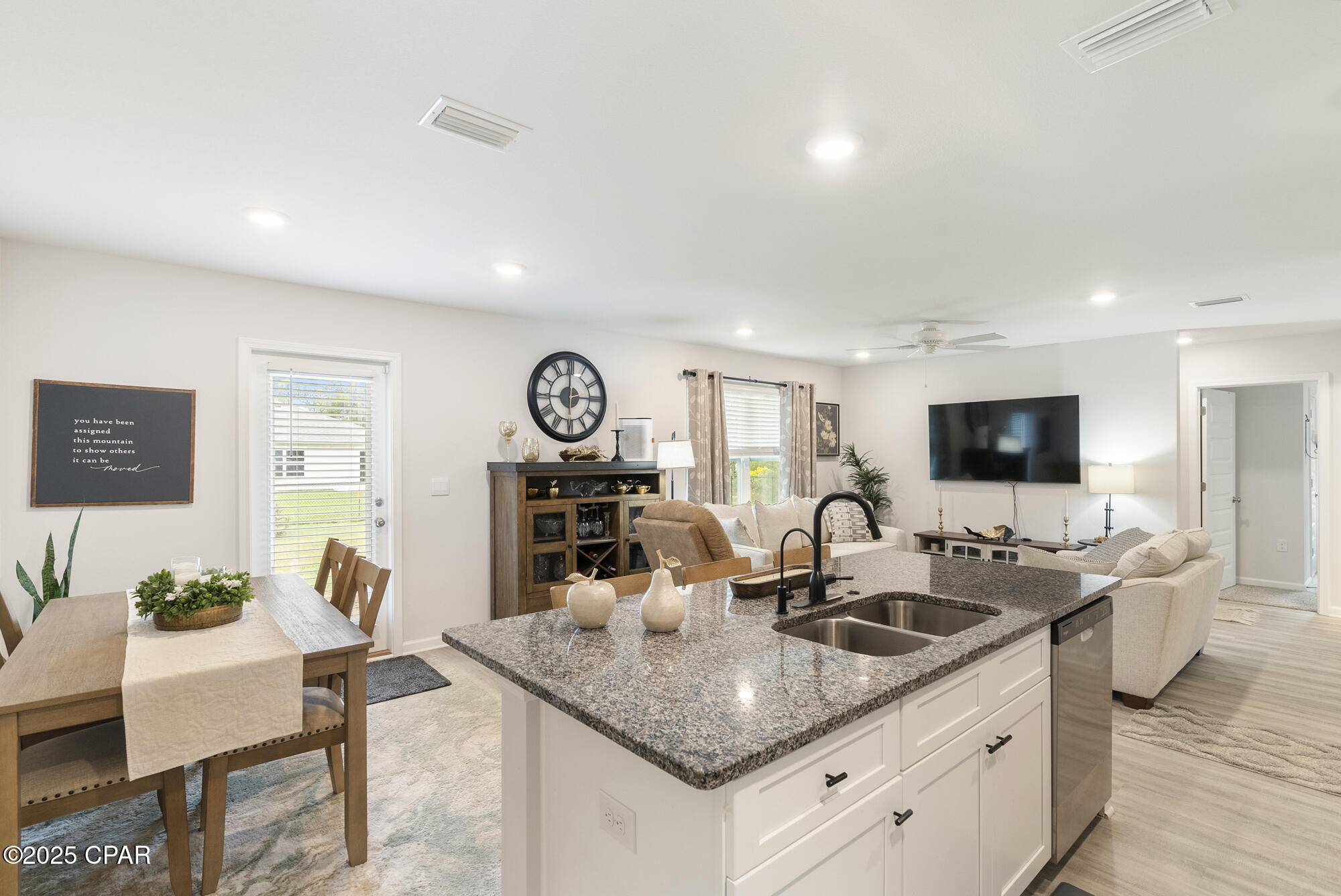 Yxtphuqqvfmq8ydf3jgko_zypvjuawgv1lgdk4nhvuu