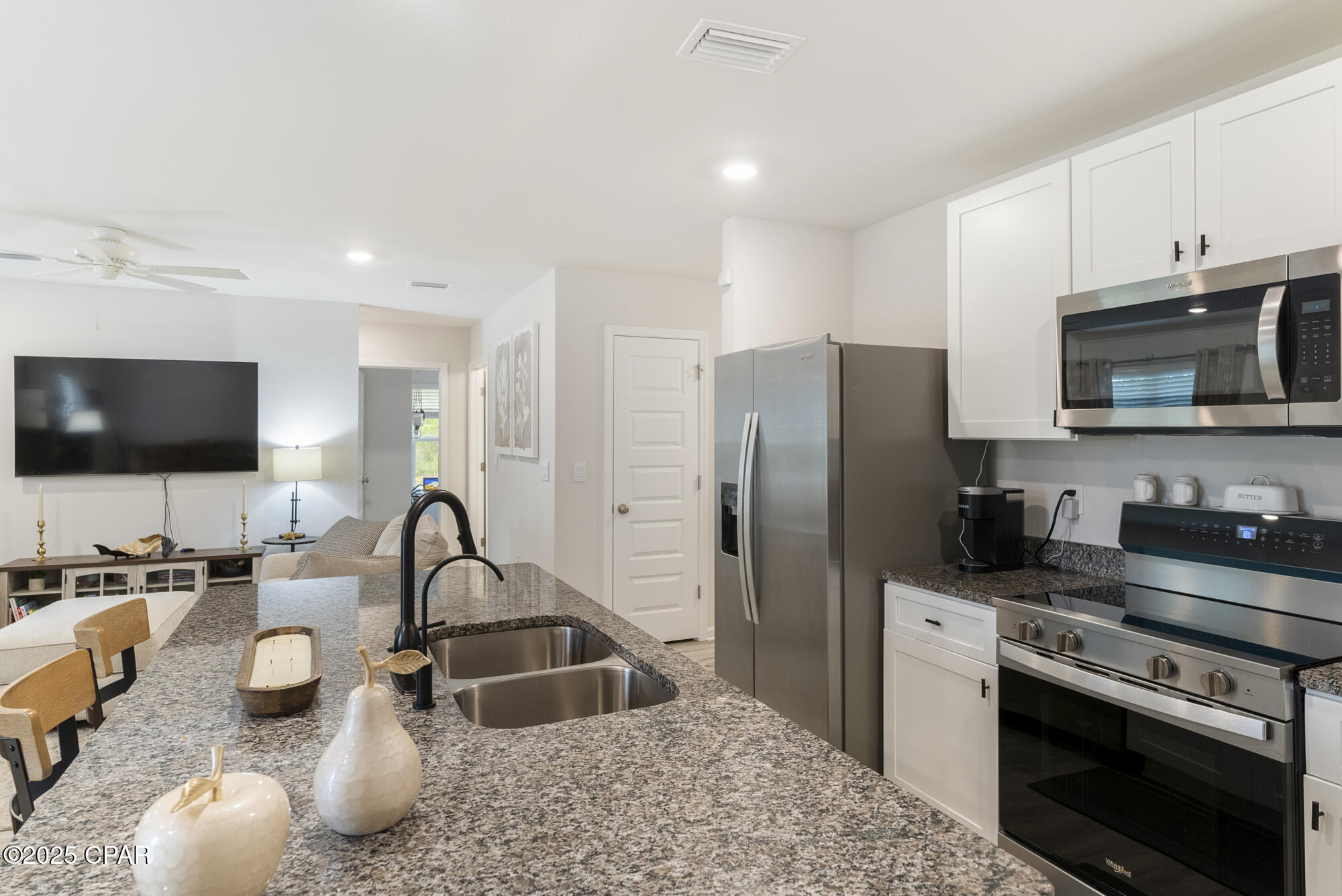 1ousrahhcl2n279s1zrje6go6bcfw9st4xrrukq9kac