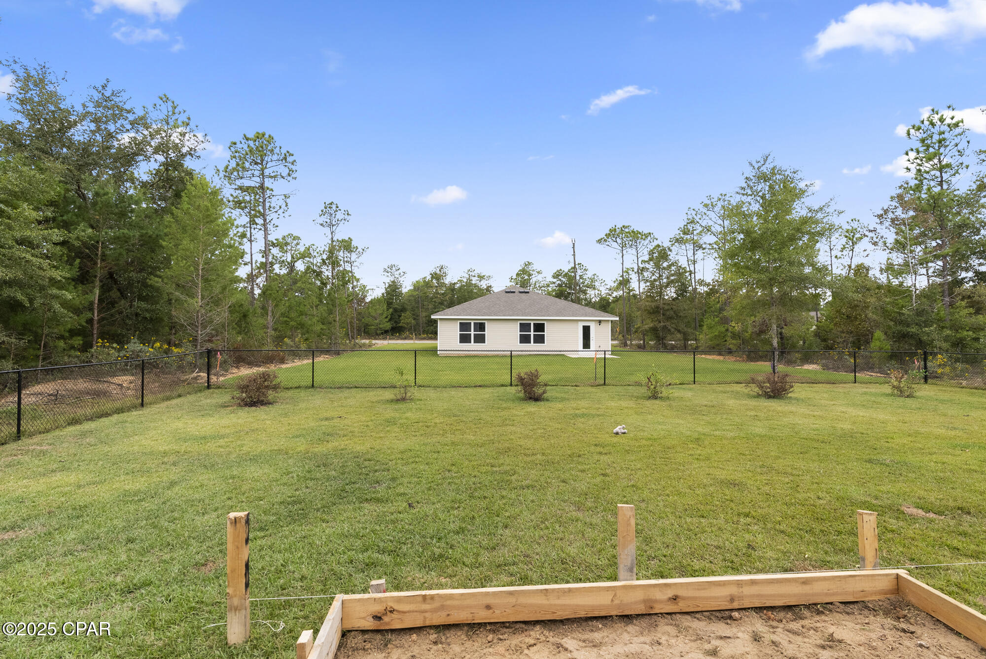 D2ybdqyuwt3q6dfwijiuinbluqxmn9zemh71yk4cqmo