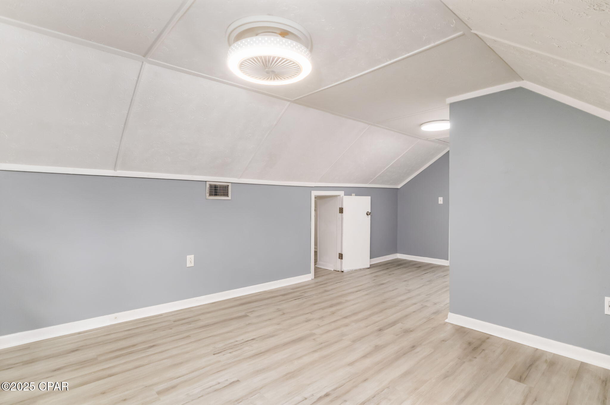 Wr330qp_ryejybinenpvskxkn58i5jxeahwzjx4wevu