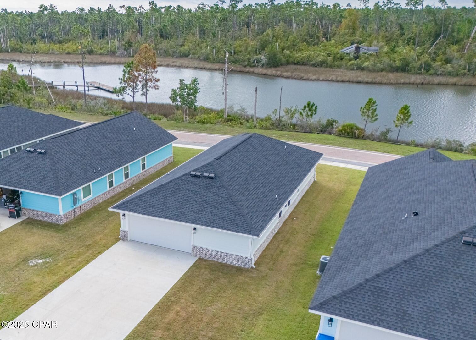 Uuum4wztv6qwfhloohabq7qteuq4_kz1uy1aeskbzi4