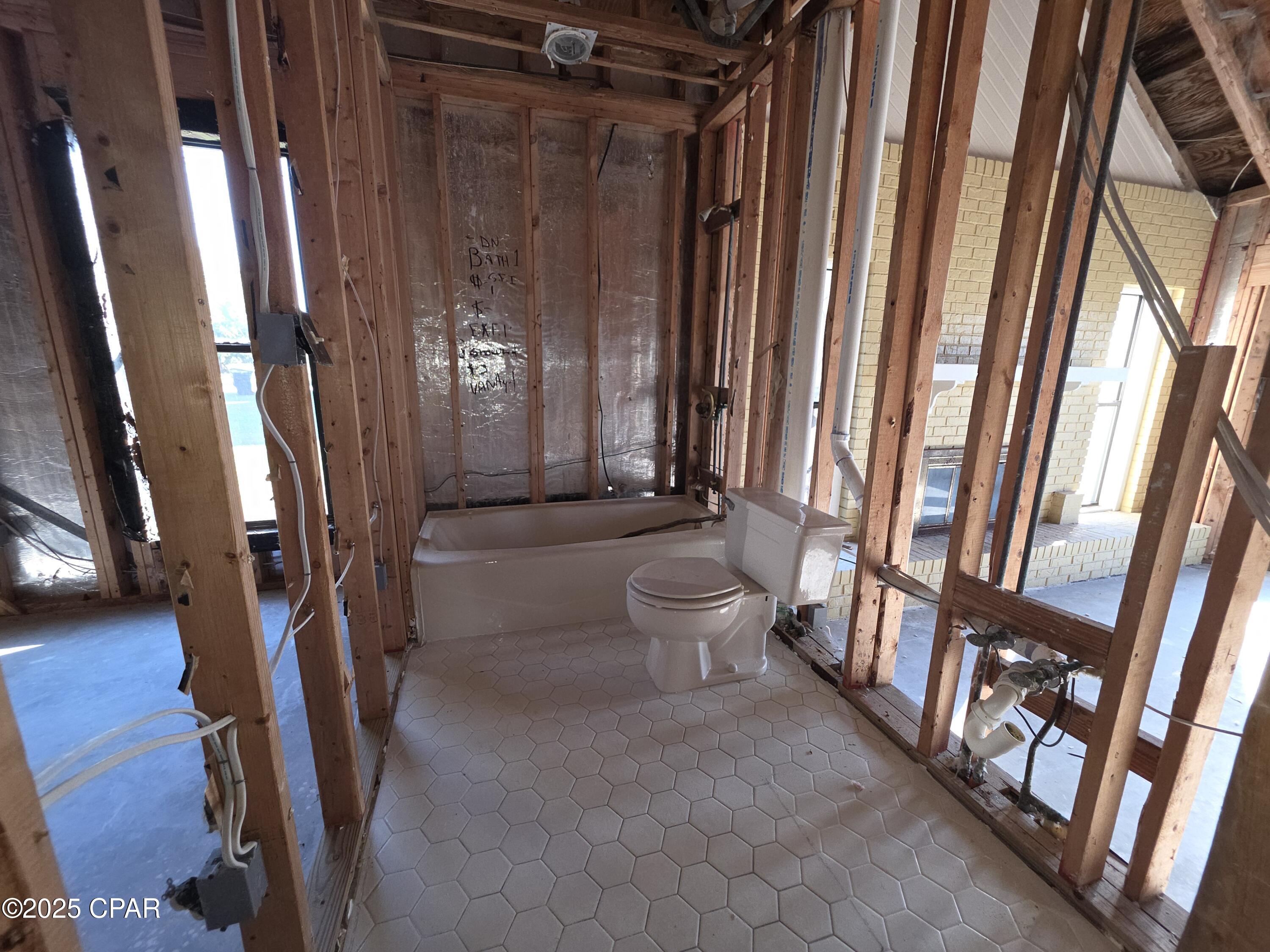 Image 13 For 2721 Jenks Avenue