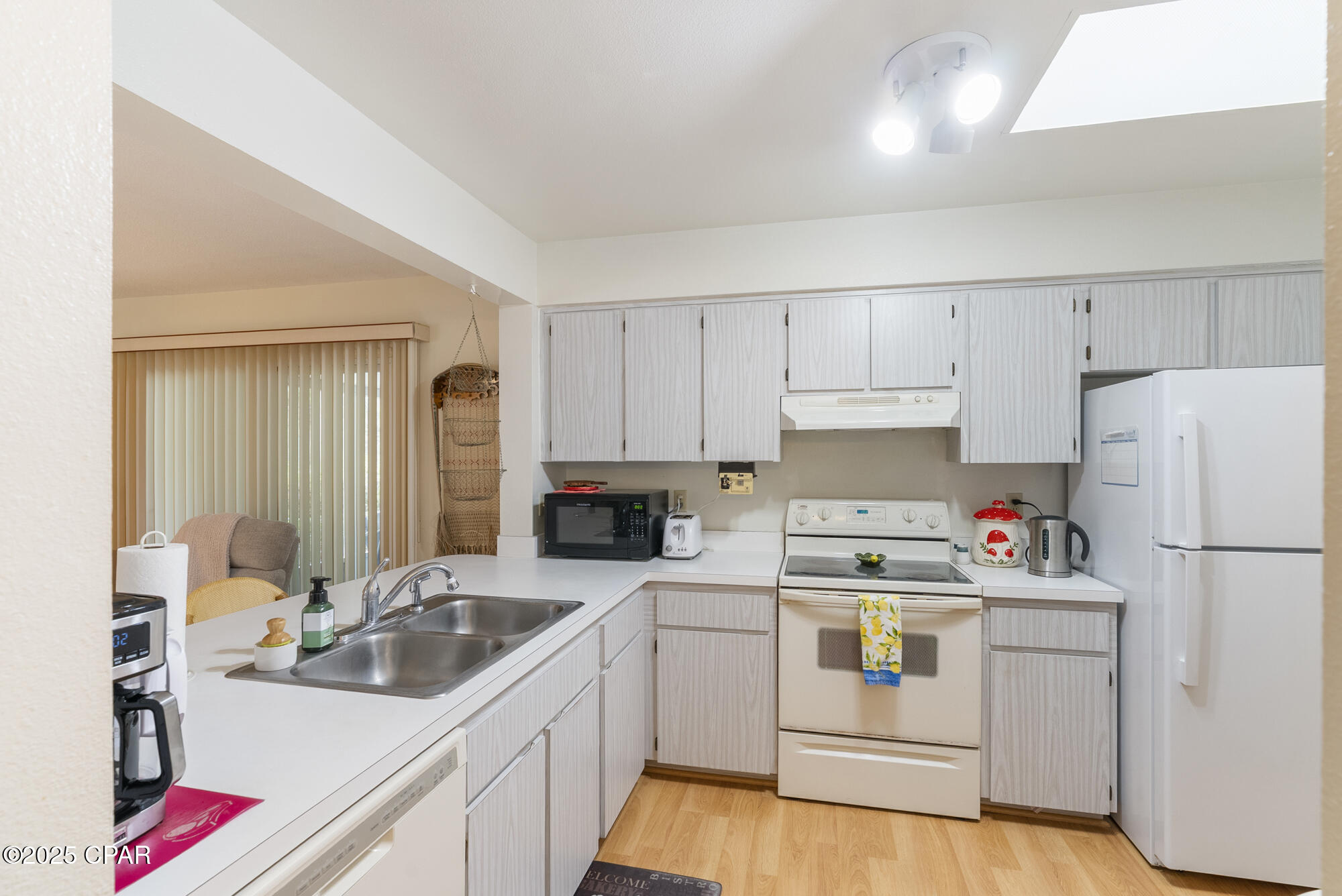 Image 19 For 3877 Merger Drive