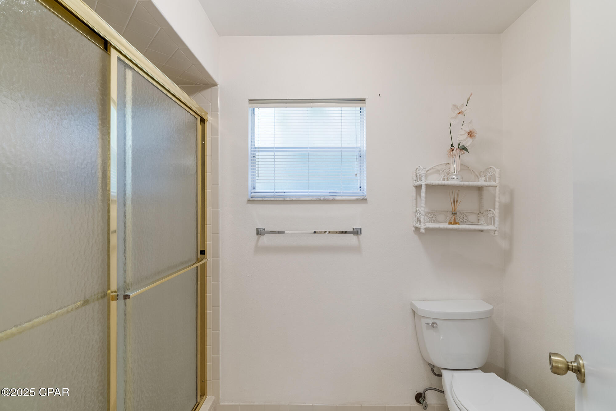 Image 31 For 3877 Merger Drive