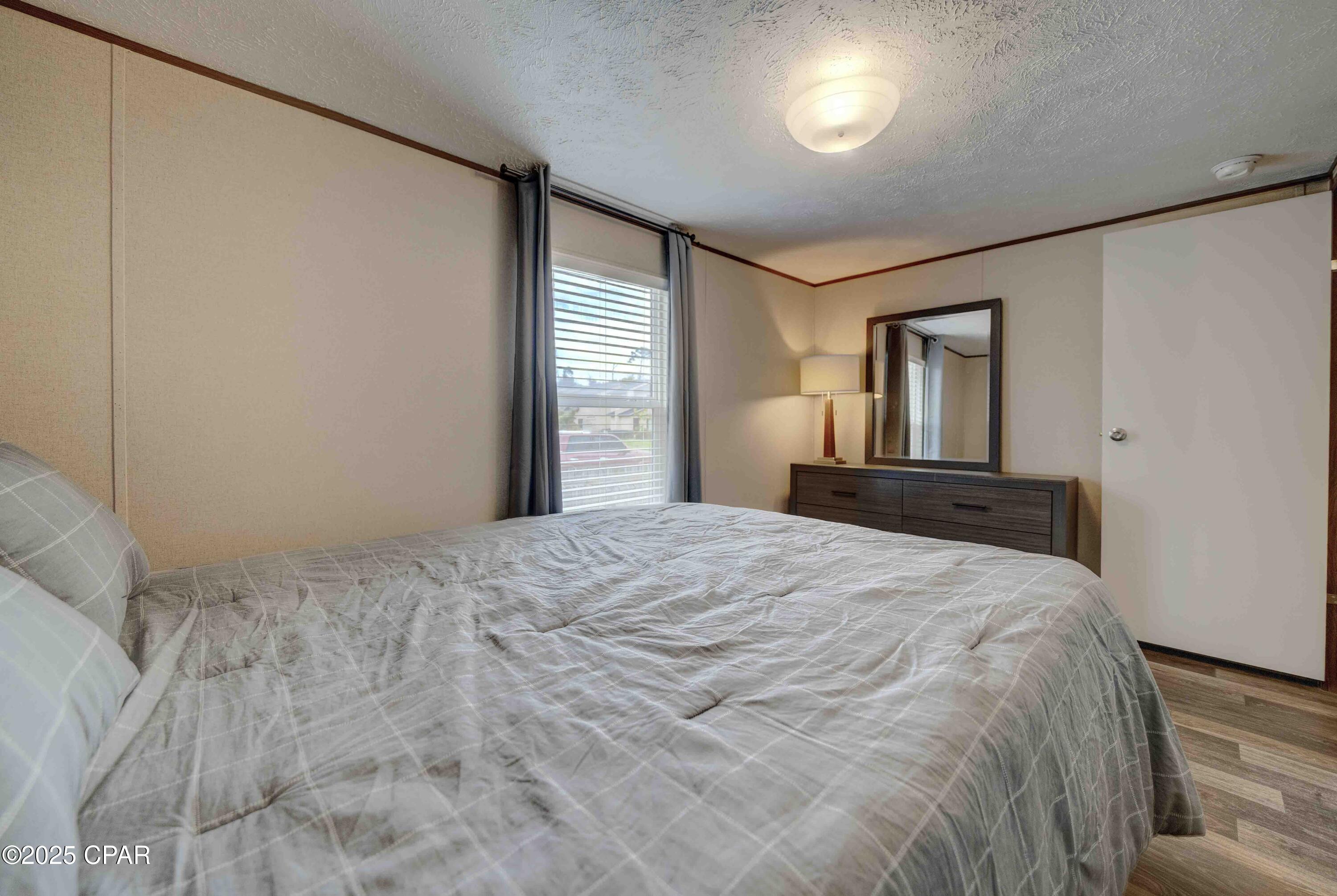 Ep_ibo8tdq2r5vuq0 5ceuvlv7t T1e214lmtu4ibha