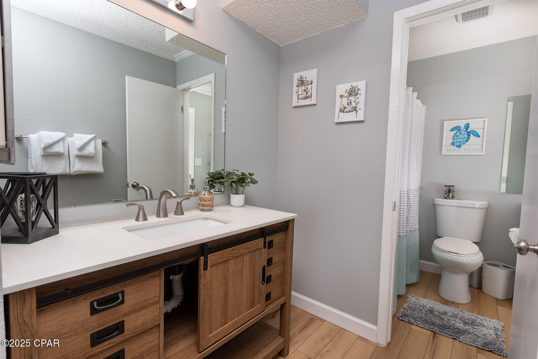 J1ln1bkm_6wq2hcdlrdamz0nb3hcqngf43odnsndfay