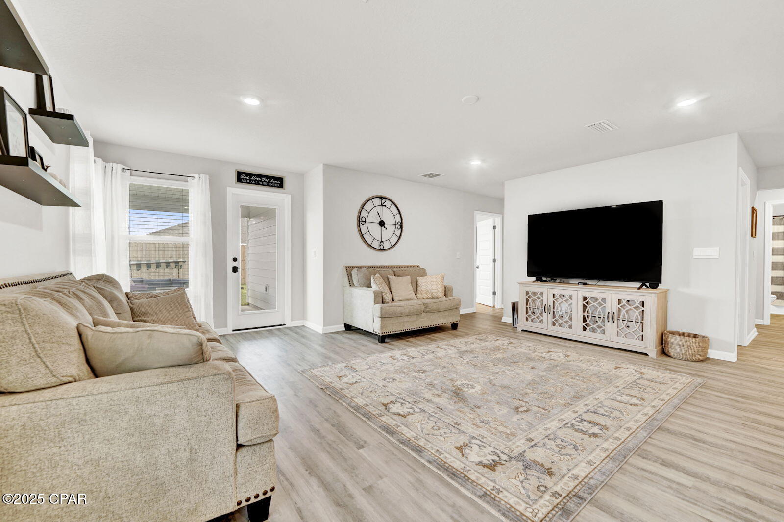 Aajvxfjyzpdu53upsvxae8e3iqobsjvxgg1qppmwymu