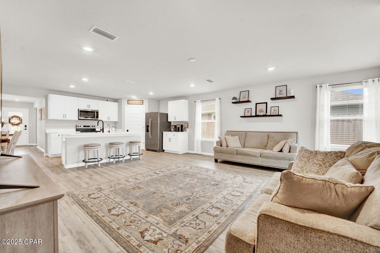 6lloxxshadepp4ty31a4lbaea4u_judfsla26by1c8o