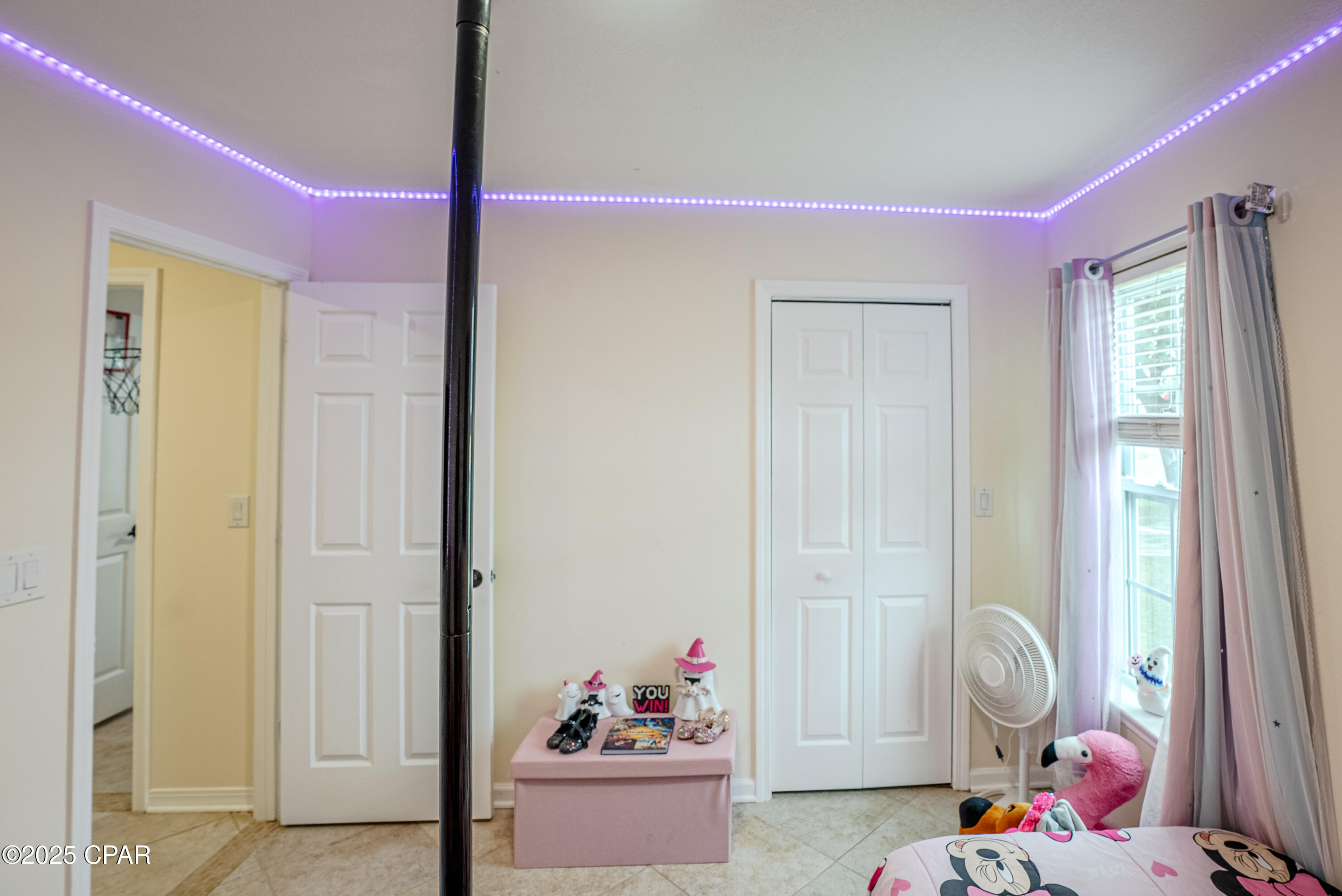 S Fkkscq_2sluxvx0 Gv3apagyoxwiaxfebkvrhxlow