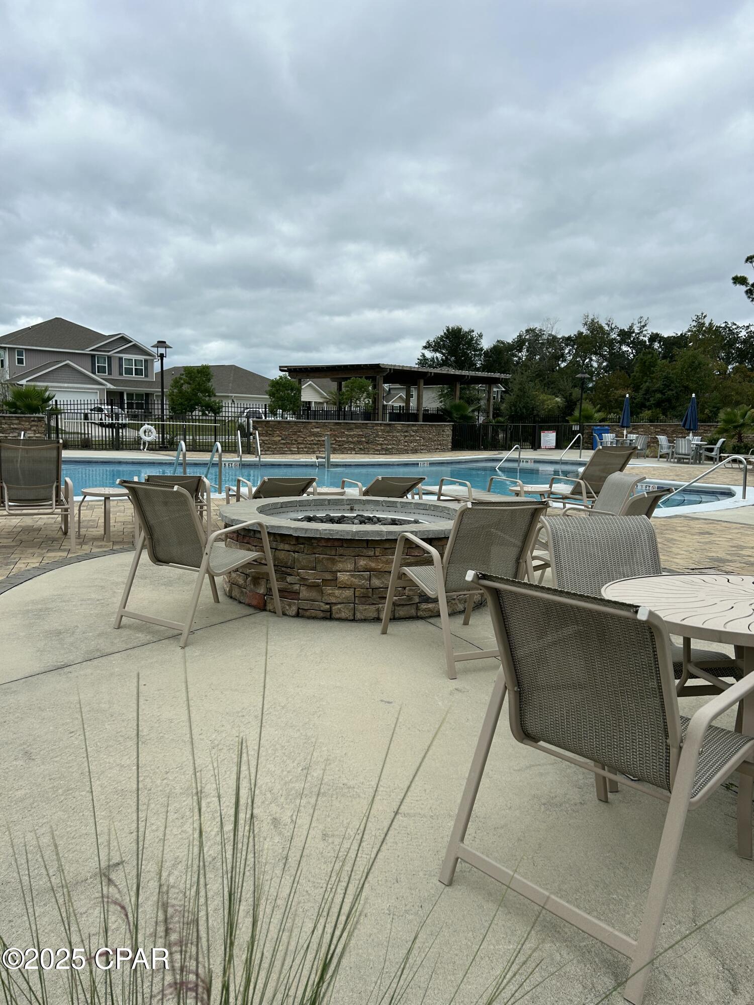 J0kbo_tnsgp_o3ojnzzgzj2qtj6gcgvlbladhx7mno0