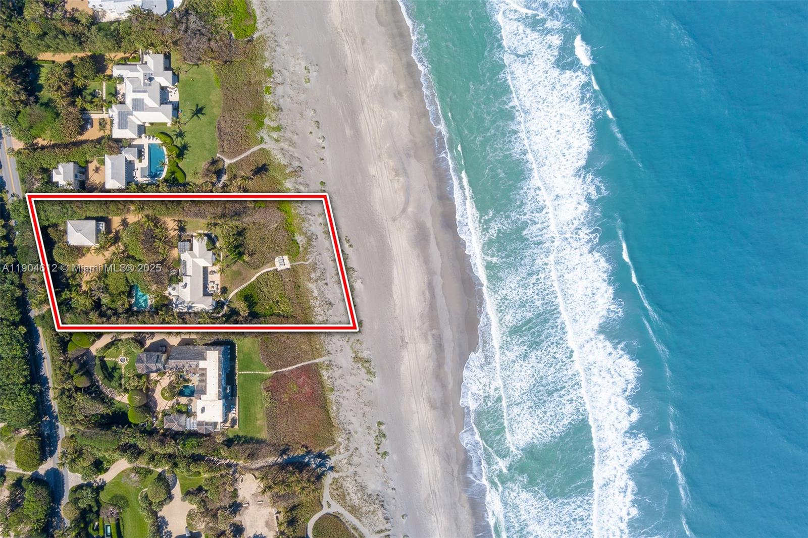 247 Beach Rd, Jupiter Island, Florida 33455
