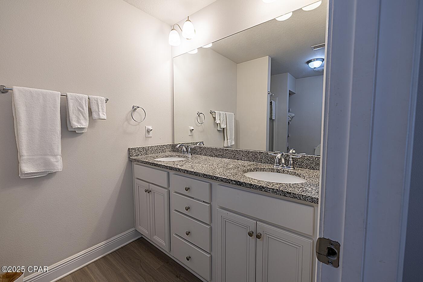 Hcfmgqi06zapulrszisbprszndgruk1r8isujgx8flc