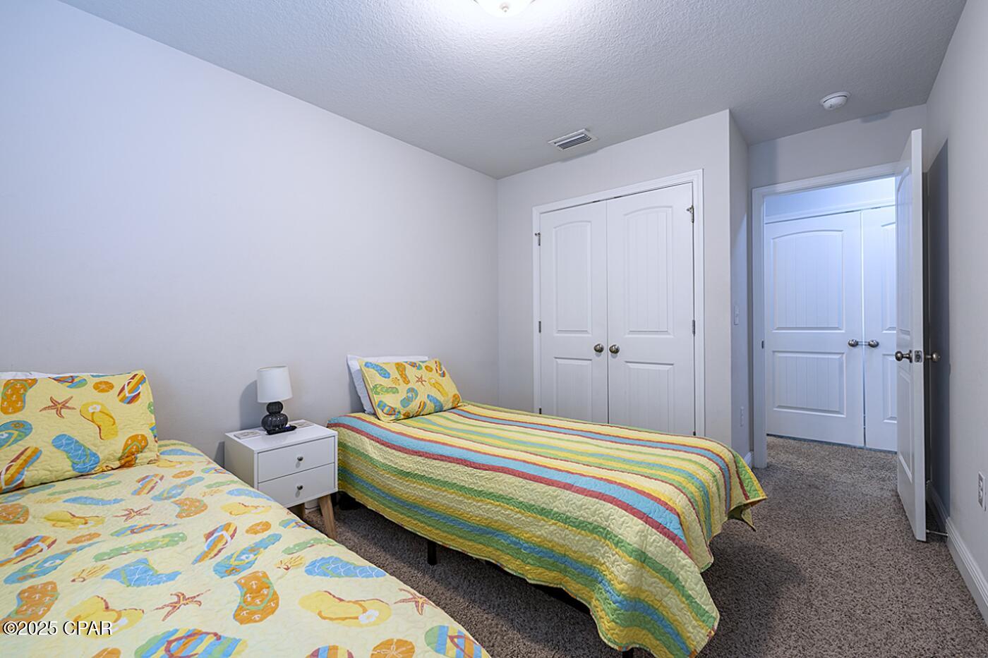 9_oqligparivsl7npowde32d4rp 1qaxmtvacajqjp4