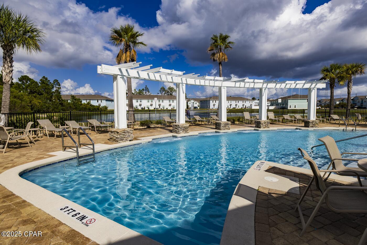 Qsmvmpvpl0lixs8xxfenamun1zay5w3arhydz33osk0