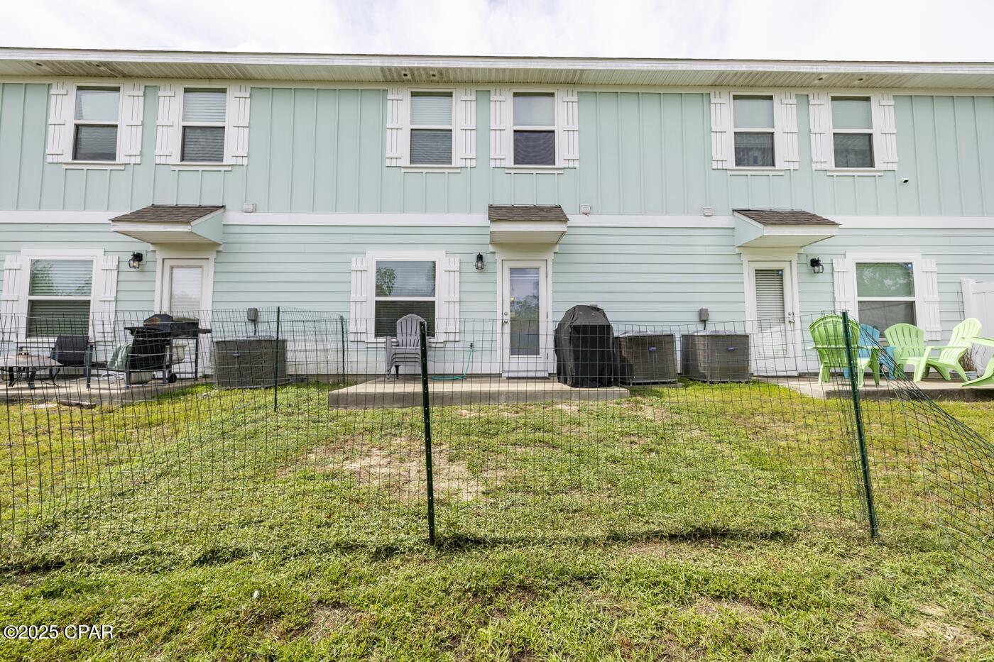 4ulwergrv96ijvuvrcz01xaw_gjkm4rzyora1_5ceem