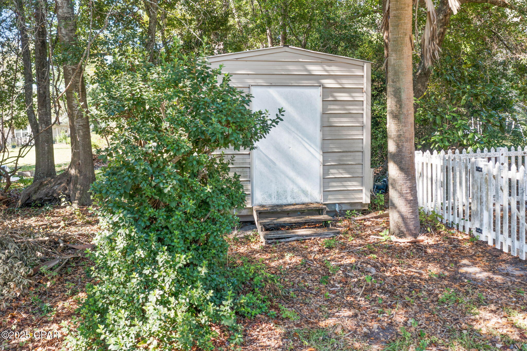 Image 21 For 1322 Coggin Avenue