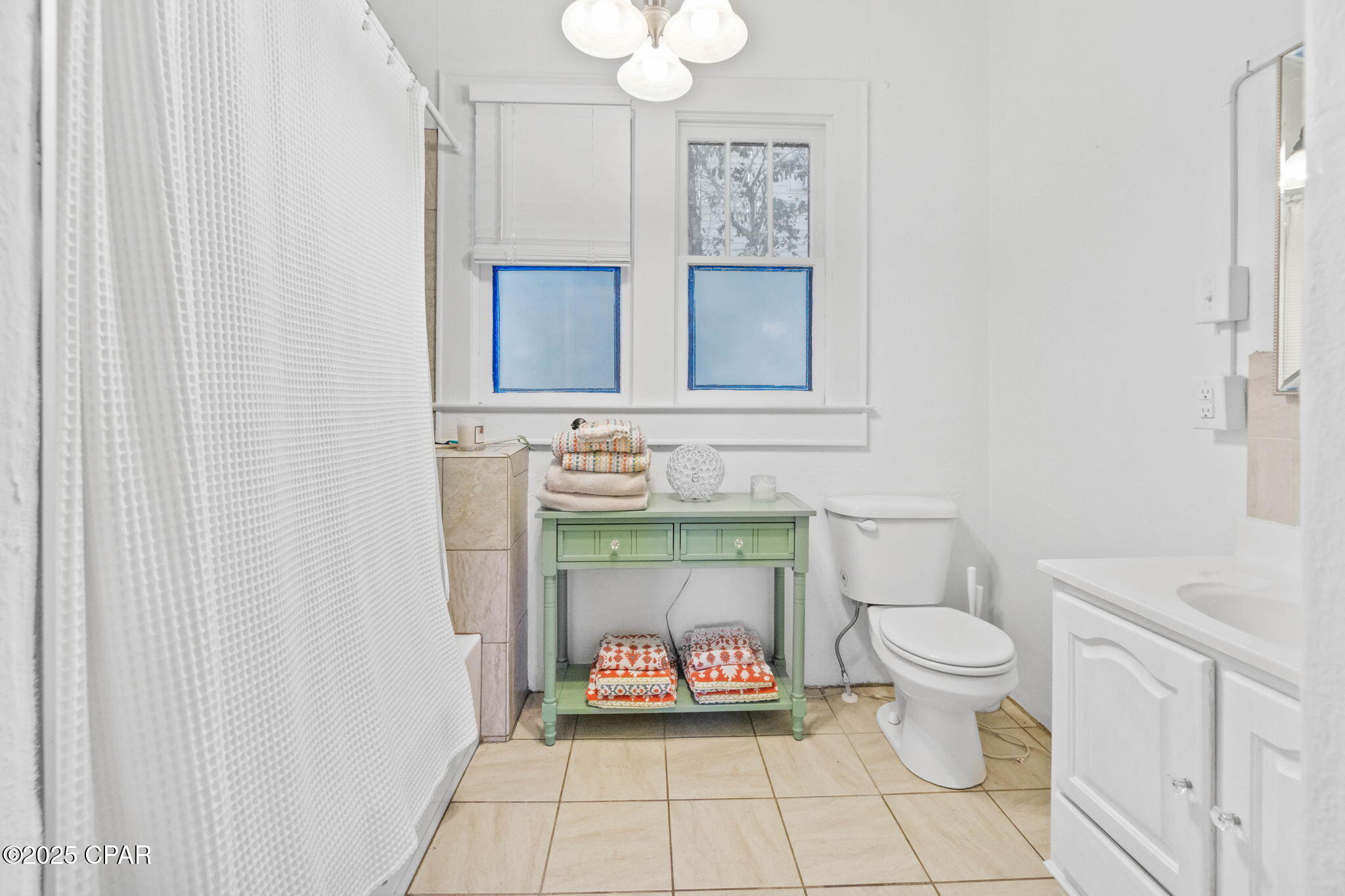 Image 7 For 1322 Coggin Avenue