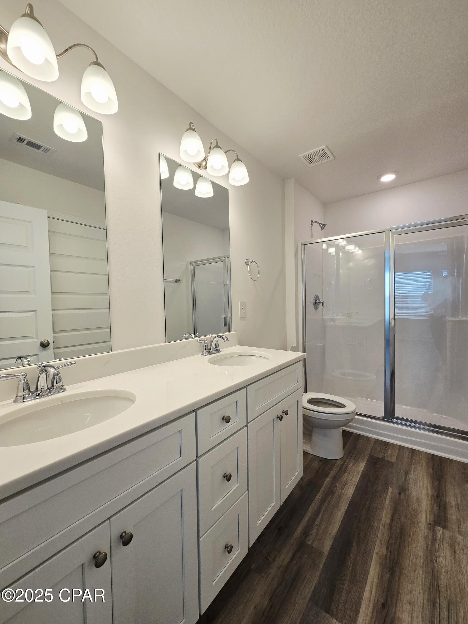 Ckcyjfzoh6_ci1_dlmsbkowqppiamjw0cjktixcolwc