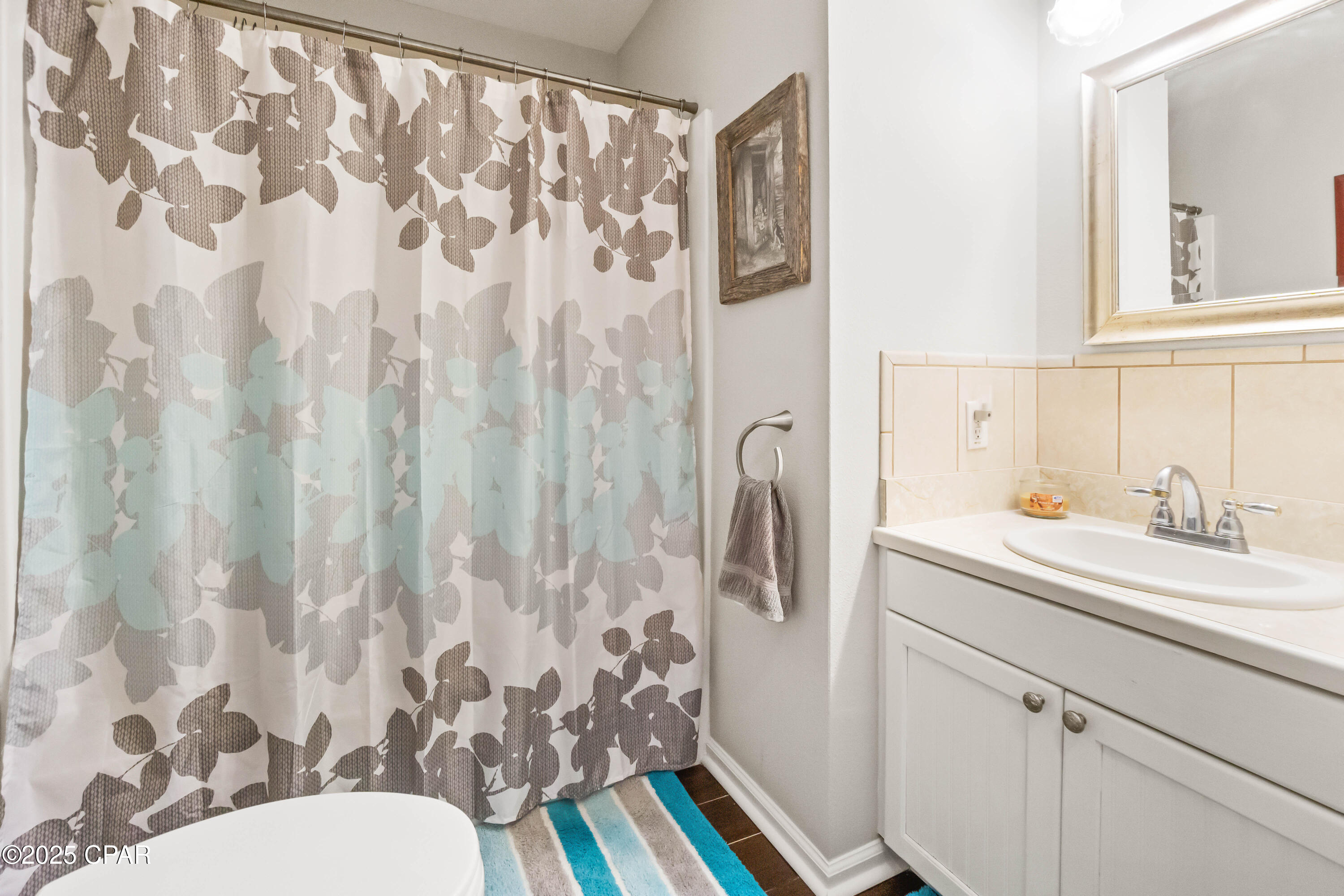 Bzba3f3f0suskqe7y_laejm7du_p9p1czbsdg4vtxh8