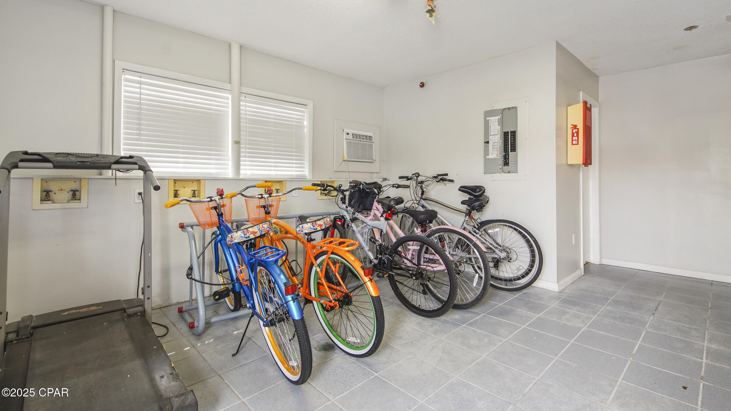 Nr1wev0wsaduydvjxcxjboxpqcshpn_e1gm4w I3i1i