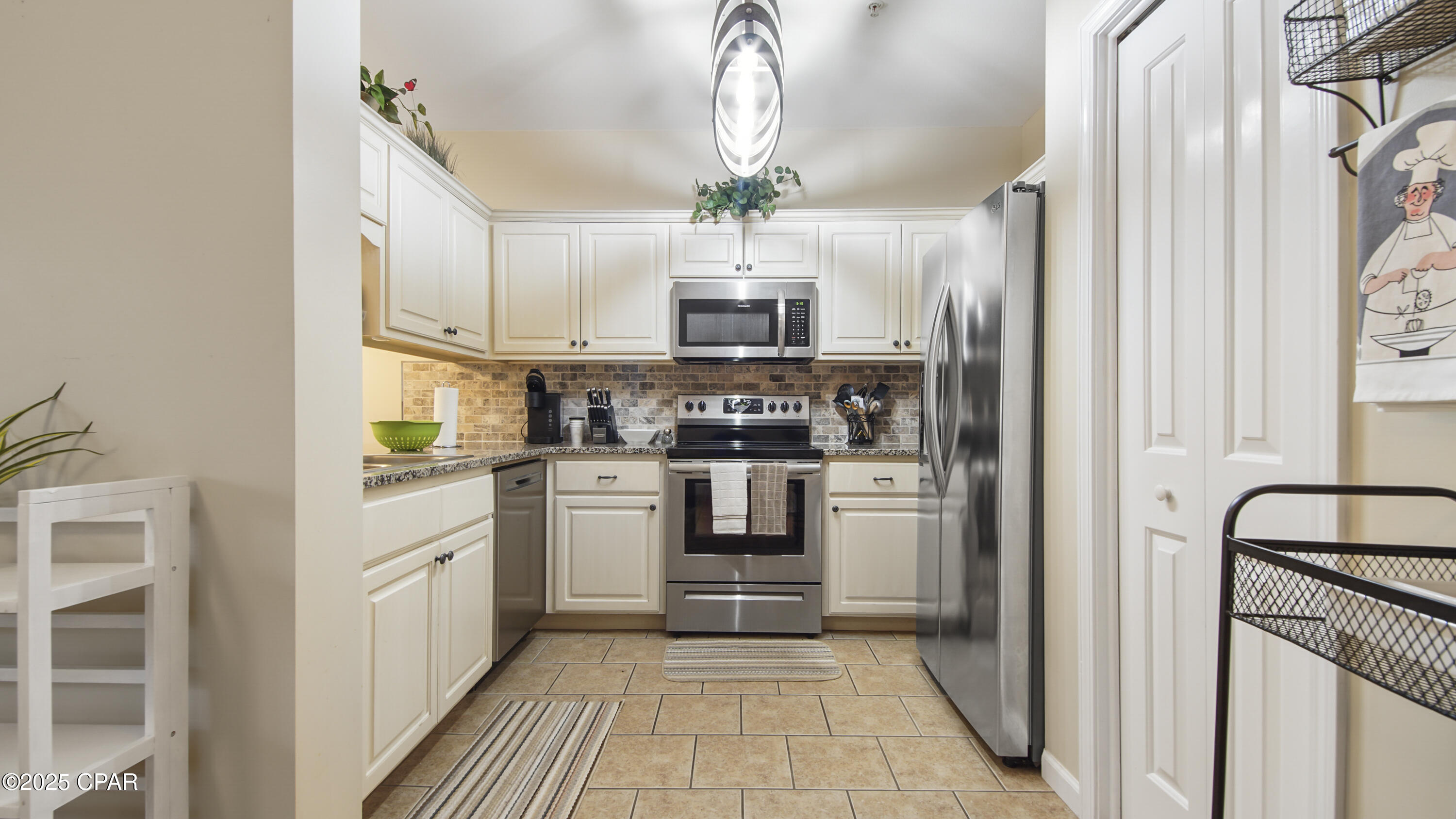 Y Pzv3to1kqutjoixqtn44abgxb4reynsdmpgyllcve