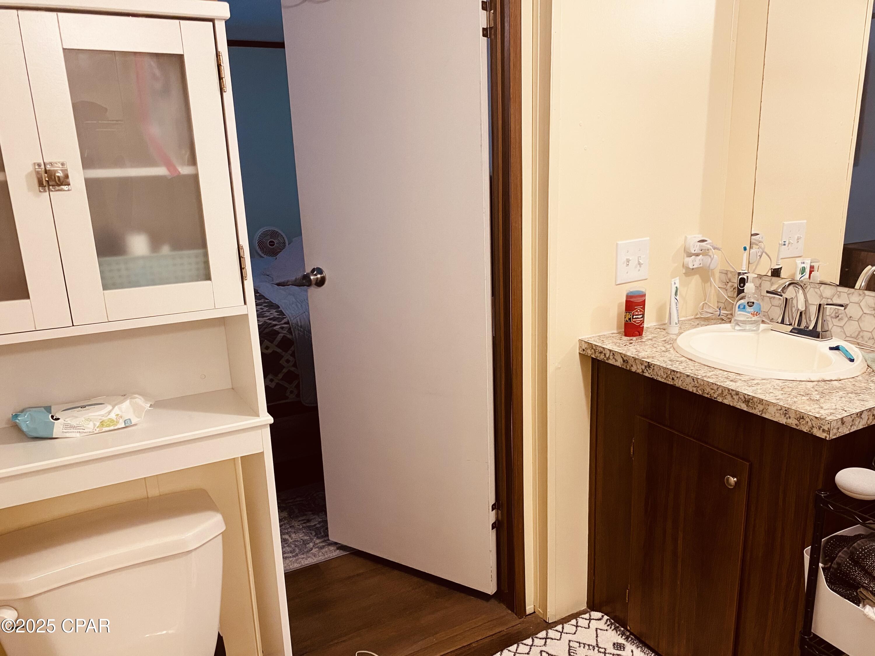 44e426qycvspclp Eswvalbsqjjg70cuxysfk5eqjs4