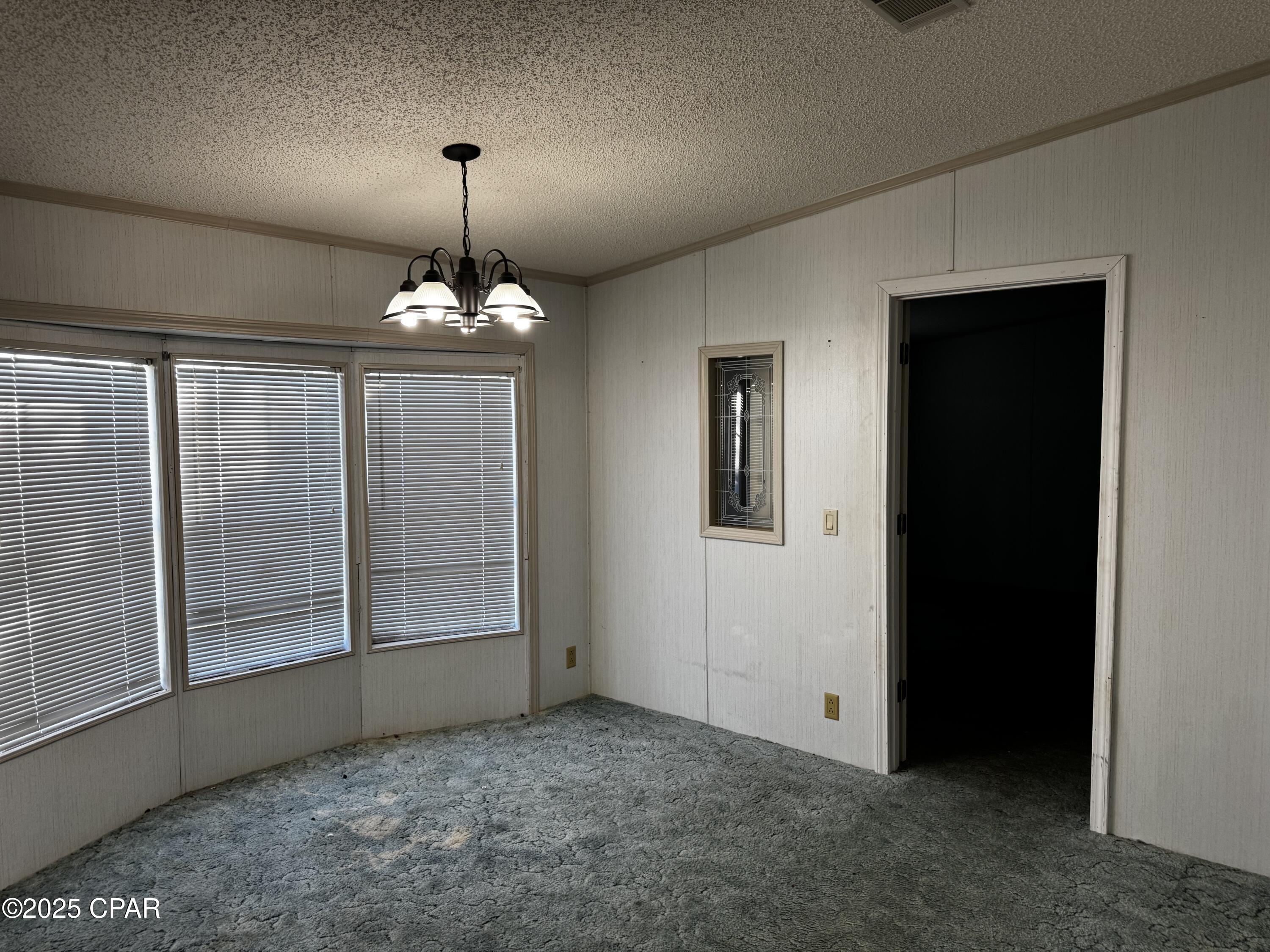 Image 20 For 2929 Avon Road