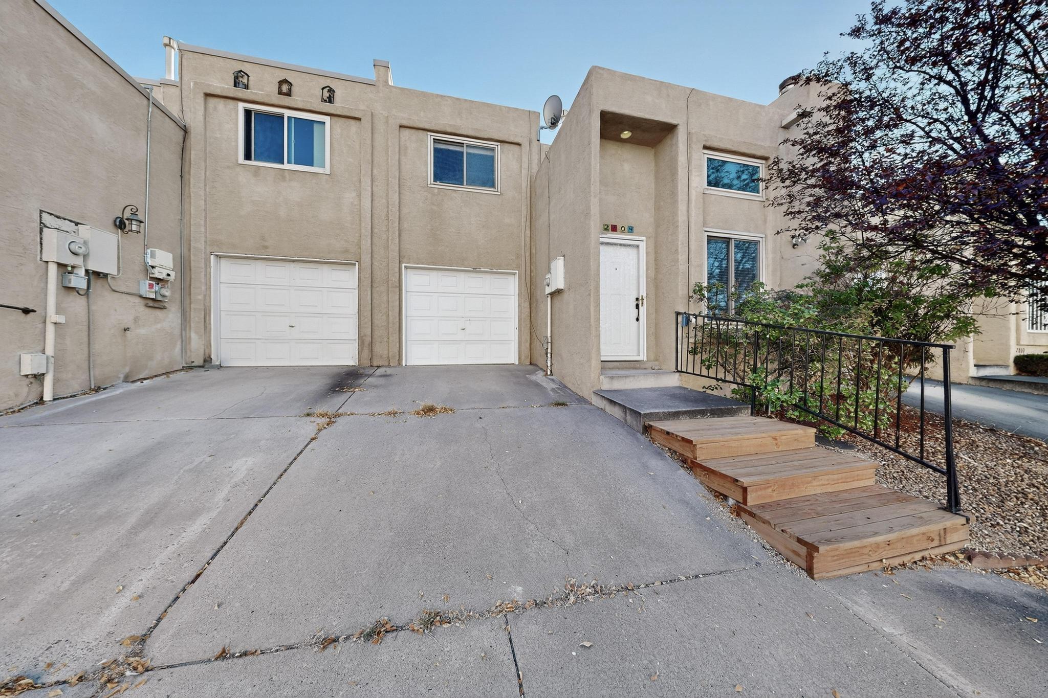 2804 Mirto Street NE