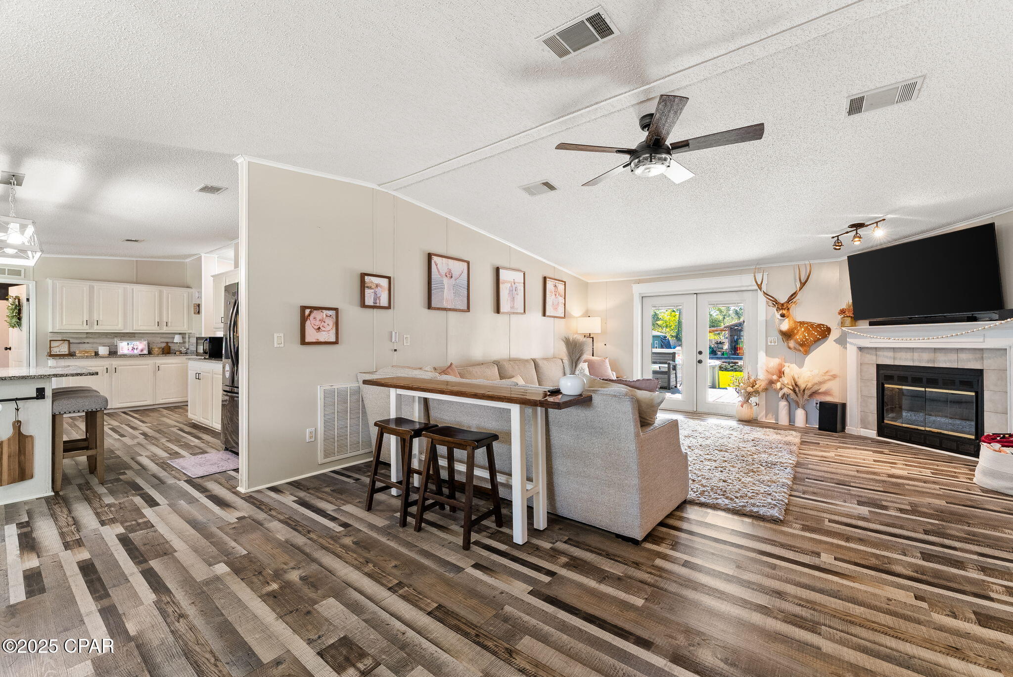 J0uh_cribuuyrubffggyphr _8io5aiofmjz7lspaxu