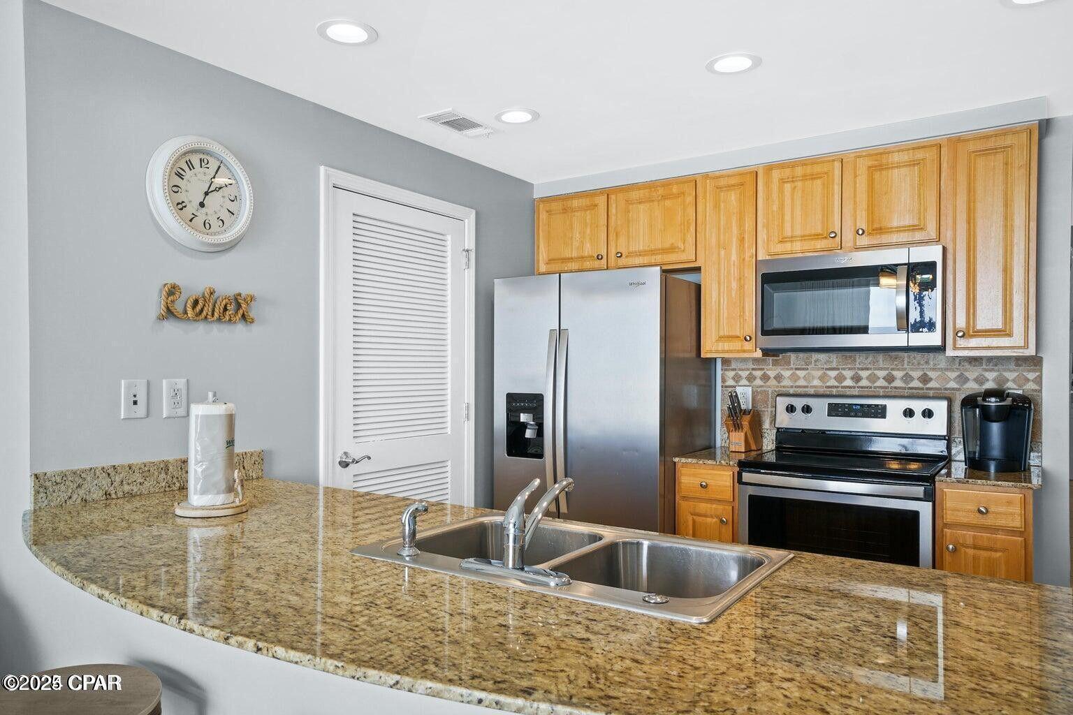 Image 3 For 17729 Front Beach Road 1604e