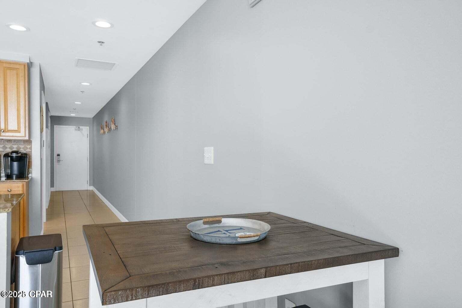 X Vtv0zlrzivr6vonew1cdwyrghom15fi9g9ztw0r7s