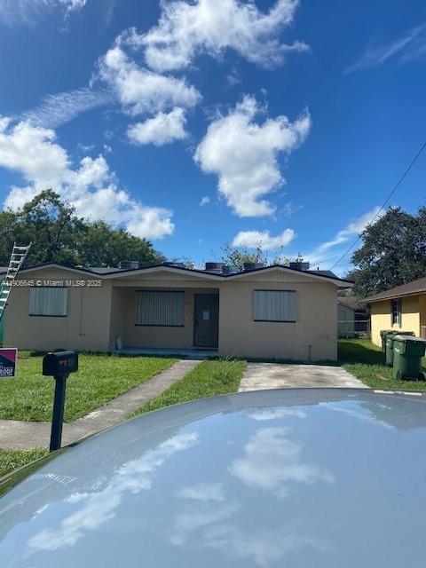 Best Value PSF in the City.  Large 3/2 SFR with walk in closets in each bedroom. Large Family room to truly turn this house into a home for a lifetime of family memories.  New roof with 15 year warranty, New water heater, for your buyer's piece of mind.  Minutes-walking distance from South Dade Busway and Downtown Homestead.  Your future home is simply a viewing to be scheduled. Walk into your new home for holidays!