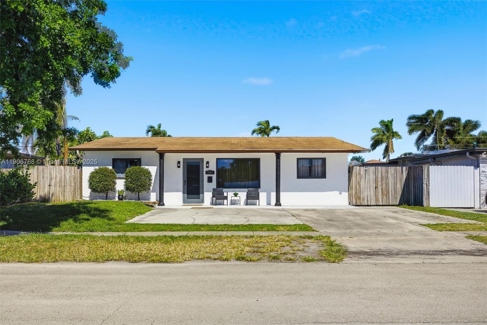 7511 Taylor St, Hollywood, Florida 33024