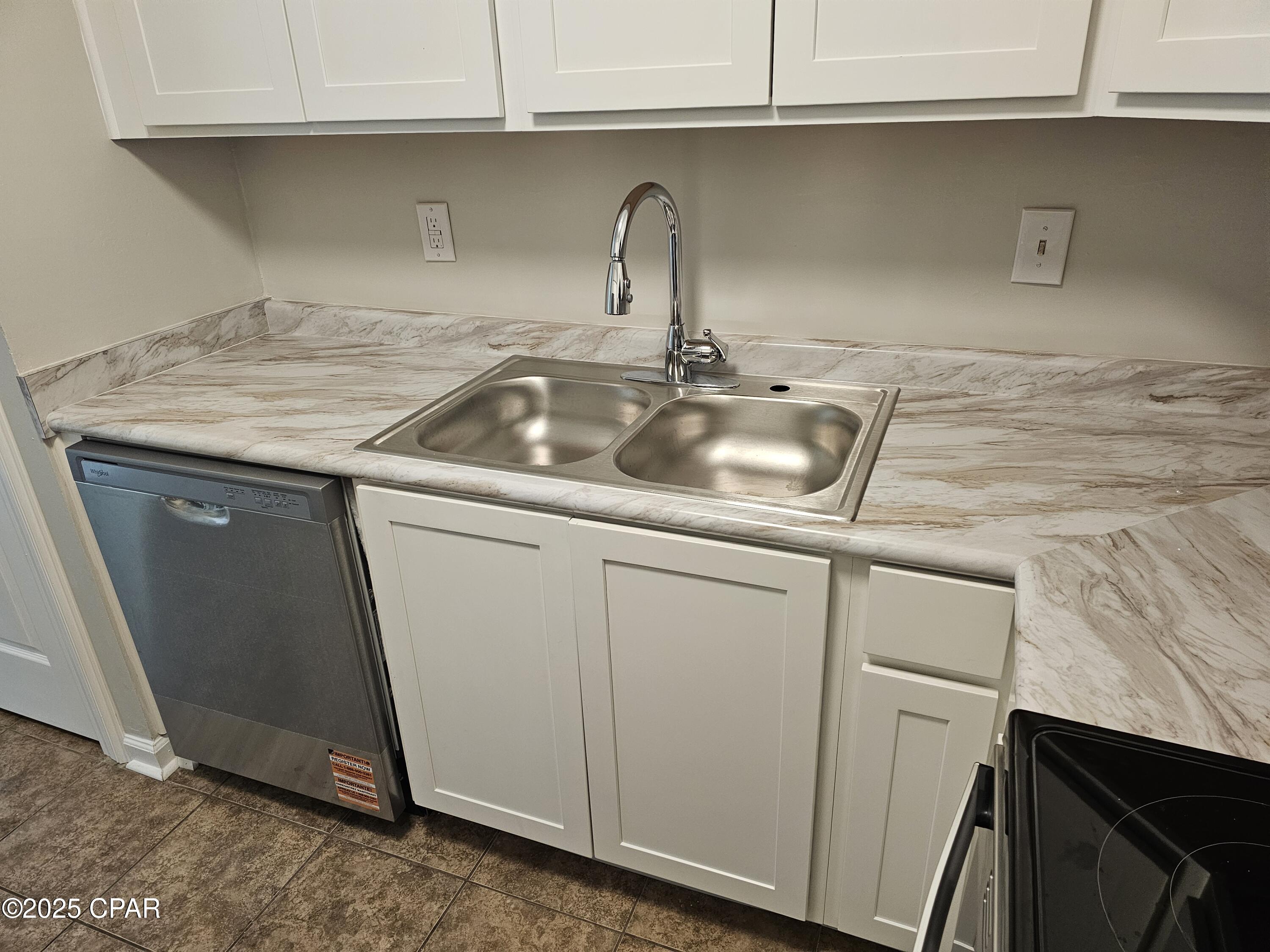 Dwwjpird9fonj _ysor06o3x6qd Gdenxomm0iehkpc